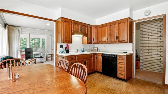 19380 52nd Avenue, Chippewa Falls, WI 54729