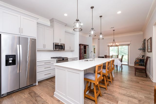 202 Rosemary Way, Little Rock, AR 72223
