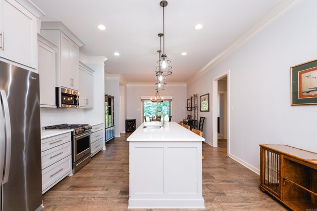 202 Rosemary Way, Little Rock, AR 72223