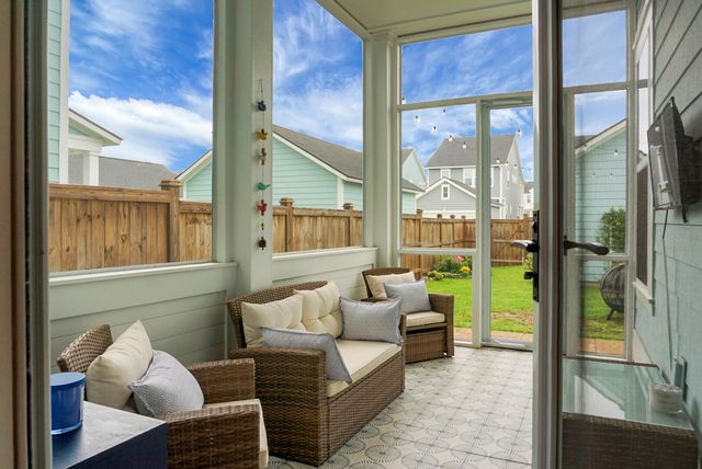 400 Woodgate Way, Summerville, SC 29485