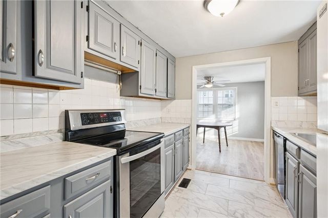 5626 Farrow Avenue, Kansas City, KS 66104