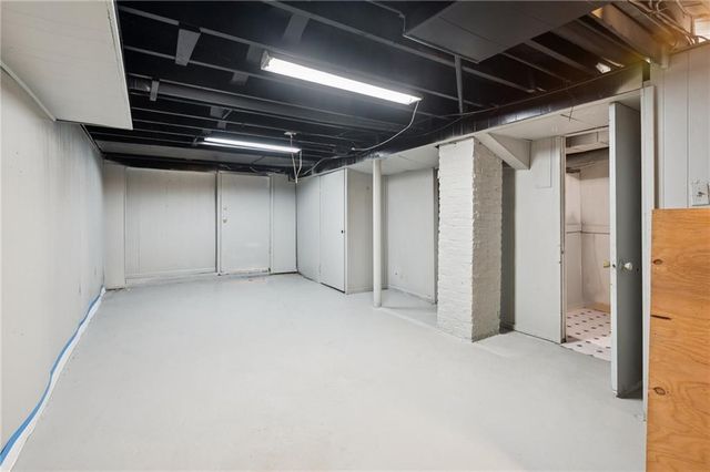 5626 Farrow Avenue, Kansas City, KS 66104