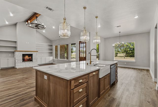 5694 Klassik K Farm, Post Oak Bend, TX 75142