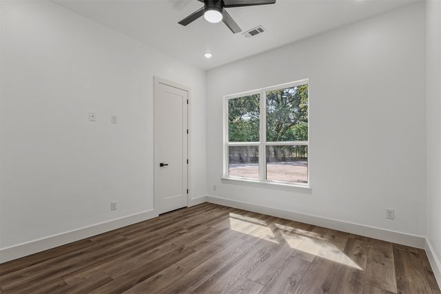 5694 Klassik K Farm, Post Oak Bend, TX 75142