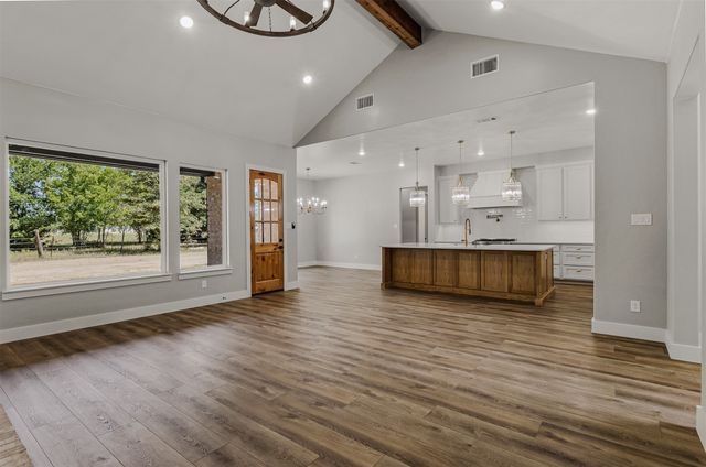 5694 Klassik K Farm, Post Oak Bend, TX 75142
