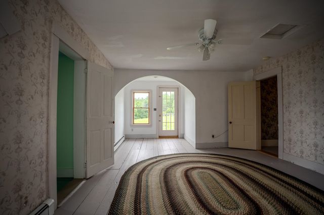 125 South Main Street, Peacham, VT 05862