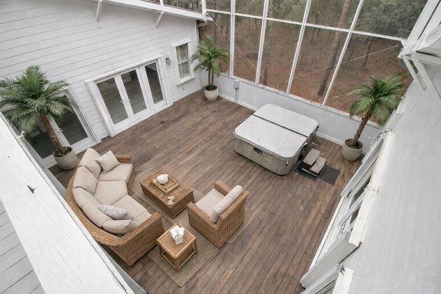 10088 Hercules Road, Mcclellanville, SC 29458