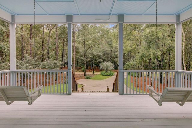 10088 Hercules Road, Mcclellanville, SC 29458