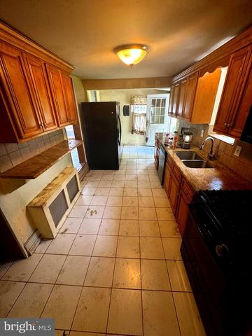 828 WOOD ST, Burlington, NJ 08016