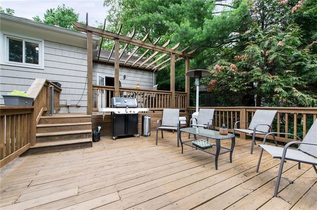 5307 Pawnee Lane, Fairway, KS 66205