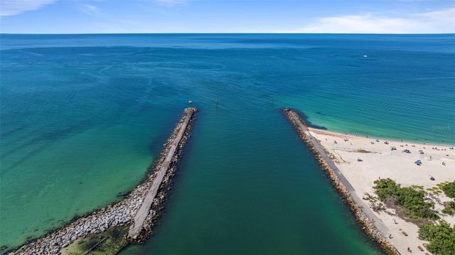 702 POINCIANA ROAD, Nokomis, FL 34275