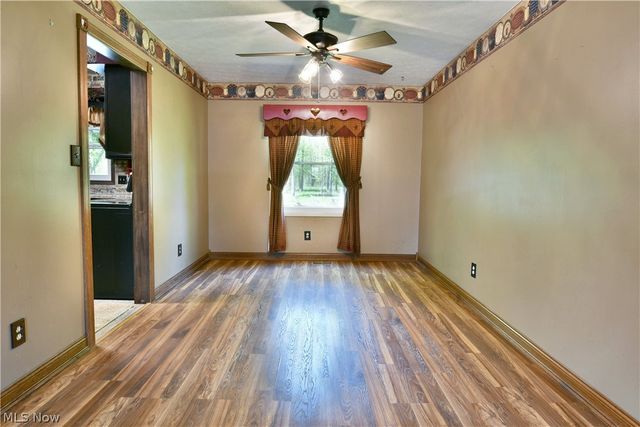 34 Hickory Trace Drive, Girard, OH 44420
