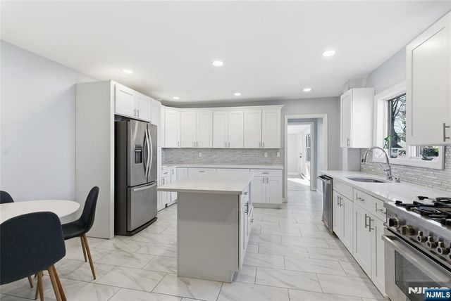 336 W Palisade Avenue, Englewood, NJ 07631