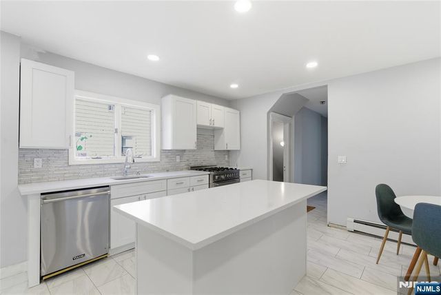 336 W Palisade Avenue, Englewood, NJ 07631