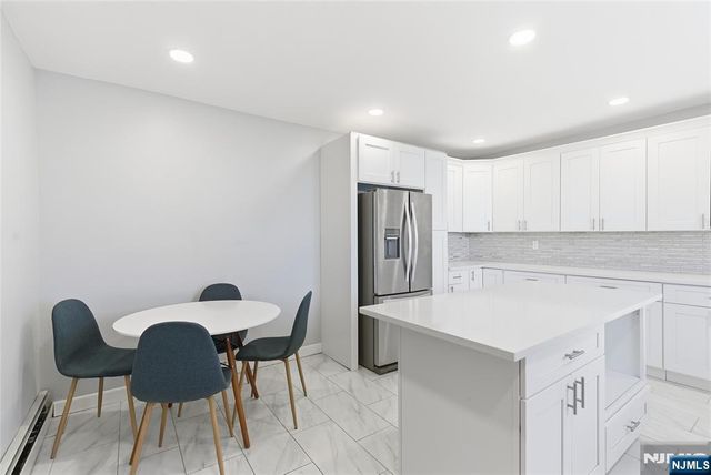 336 W Palisade Avenue, Englewood, NJ 07631