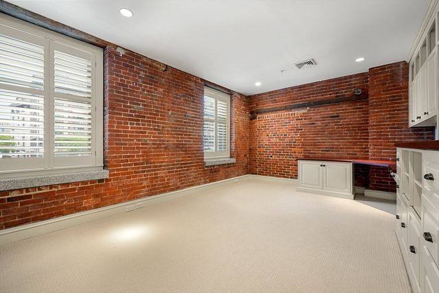343 Commercial Street 211, Boston, MA 02109