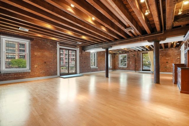 343 Commercial Street 211, Boston, MA 02109