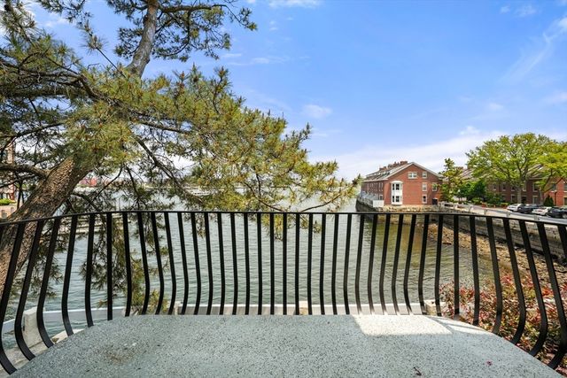 343 Commercial Street 211, Boston, MA 02109