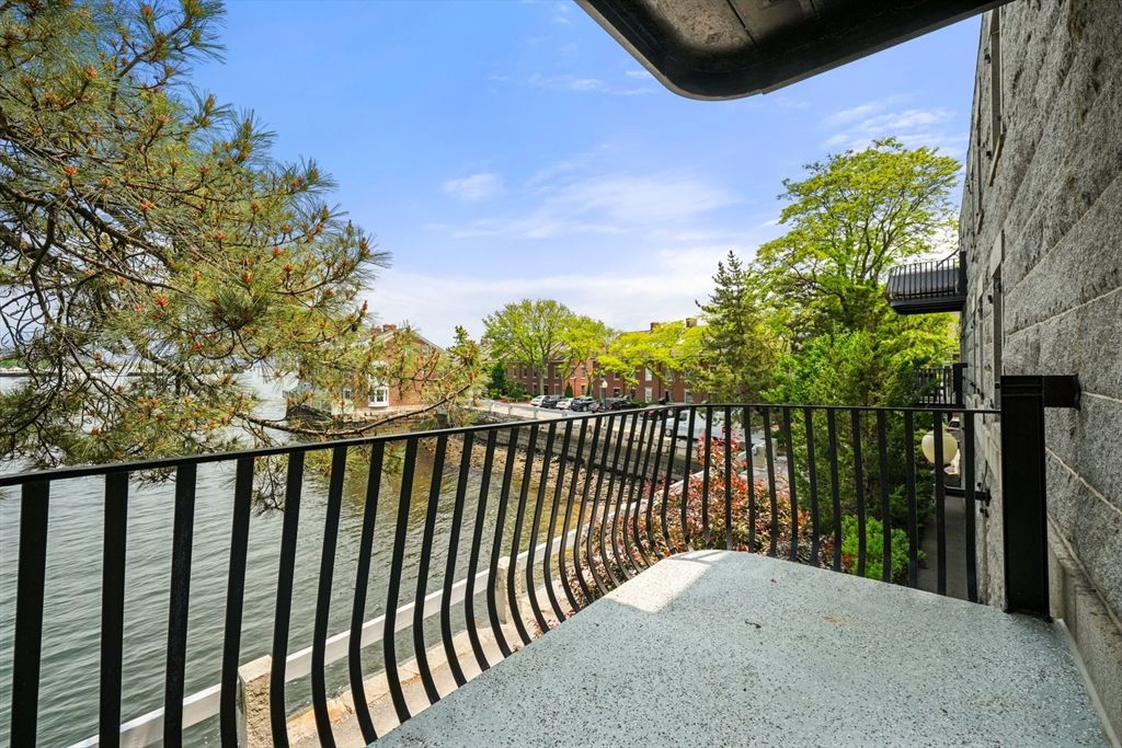 343 Commercial Street 211, Boston, MA 02109