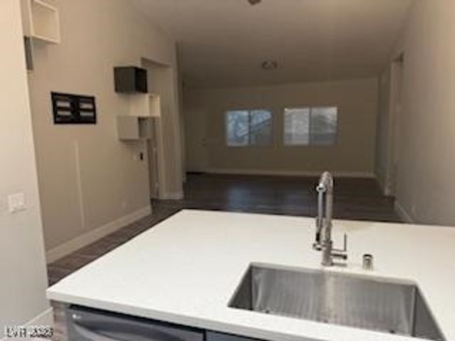 2100 Quarry Ridge Street 203, Las Vegas, NV 89117