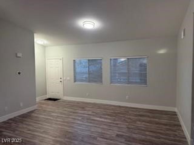 2100 Quarry Ridge Street 203, Las Vegas, NV 89117