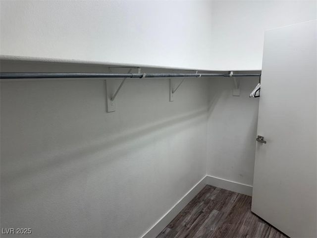 2100 Quarry Ridge Street 203, Las Vegas, NV 89117