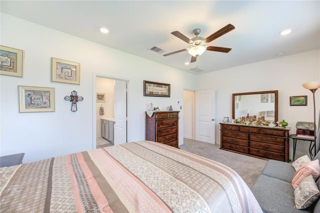 912 Breech Drive, Crosby, TX 77532