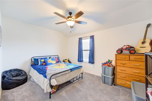 912 Breech Drive, Crosby, TX 77532