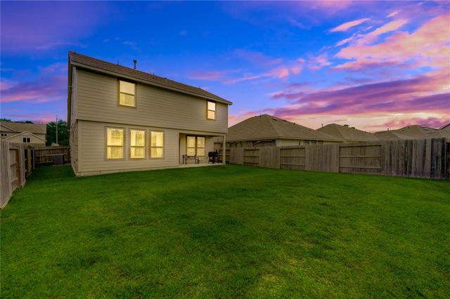 912 Breech Drive, Crosby, TX 77532