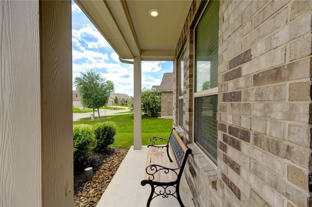 912 Breech Drive, Crosby, TX 77532