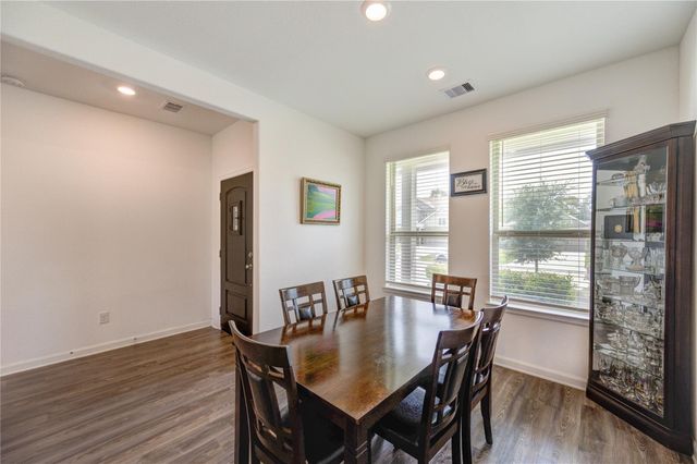 912 Breech Drive, Crosby, TX 77532