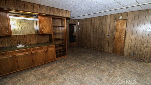 13829 Riviera, Victorville, CA 92395