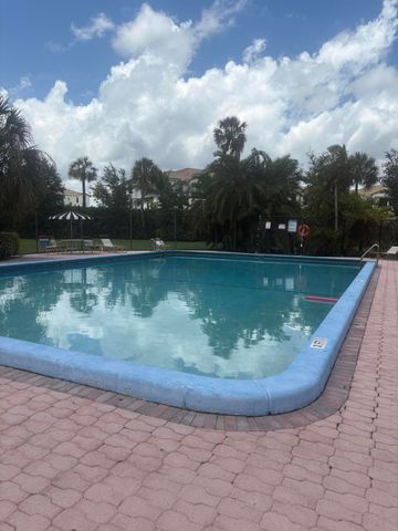 9355 SW 8th Street 225, Boca Raton, FL 33428