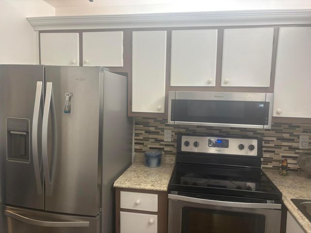 9355 SW 8th Street 225, Boca Raton, FL 33428