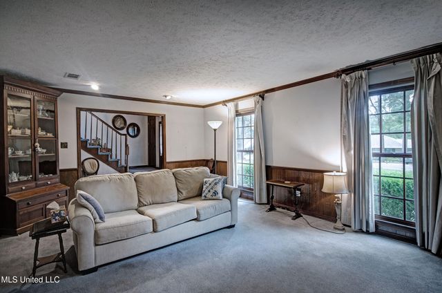 311 Glen Cove Road, Brandon, MS 39047