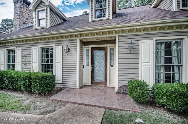 311 Glen Cove Road, Brandon, MS 39047