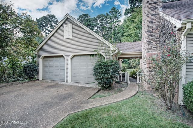 311 Glen Cove Road, Brandon, MS 39047