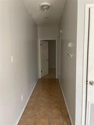 919 Van Week Street 3, Edinburg, TX 78541