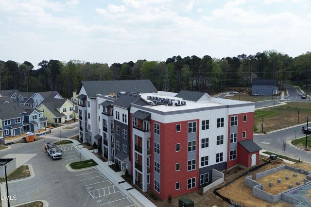 400 Blackwell Drive 101, Chapel Hill, NC 27514