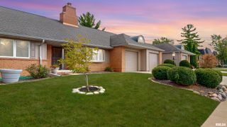 7408 N BRITTANY PARK Court # 8, Peoria, IL 61614