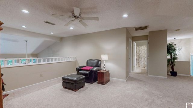 26 Meadow Links Dr., Paducah, KY 42001