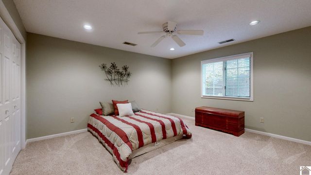 26 Meadow Links Dr., Paducah, KY 42001