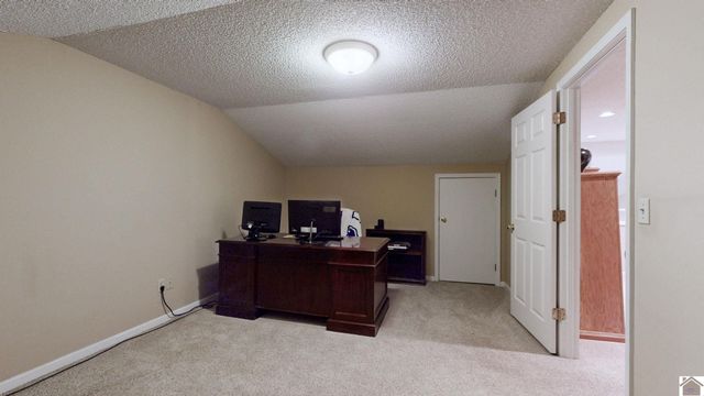 26 Meadow Links Dr., Paducah, KY 42001