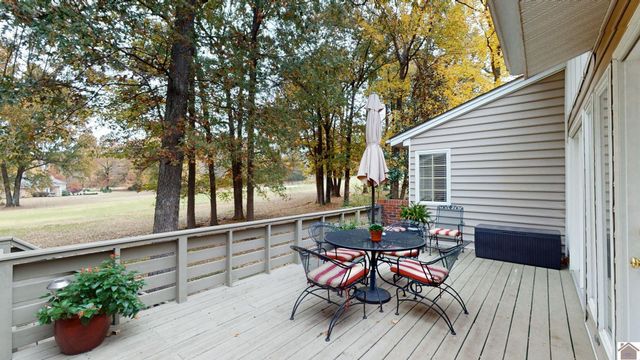 26 Meadow Links Dr., Paducah, KY 42001