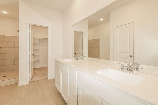 7829 Wonder Woman Dr, Corpus Christi, TX 78414