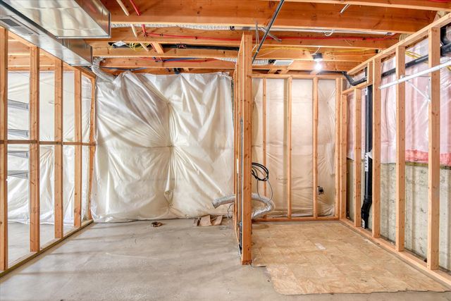 716 E Bonnie Lynn Ln, Colbert, WA 99005