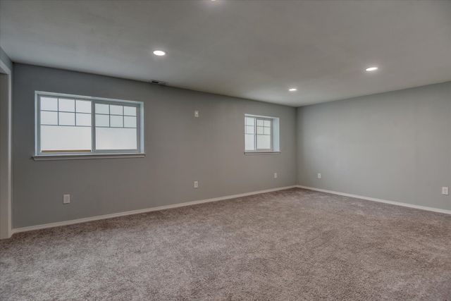 716 E Bonnie Lynn Ln, Colbert, WA 99005