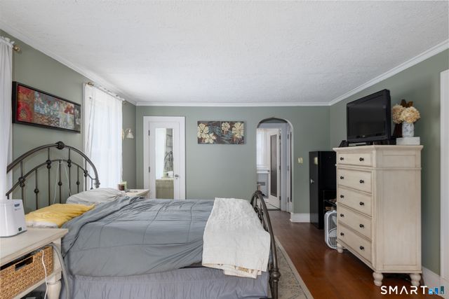 5 Hillcrest Avenue, Naugatuck, CT 06770