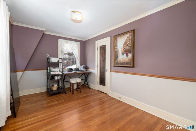 5 Hillcrest Avenue, Naugatuck, CT 06770