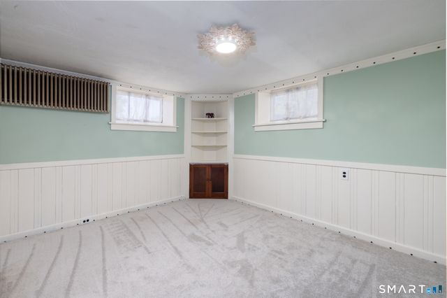 5 Hillcrest Avenue, Naugatuck, CT 06770